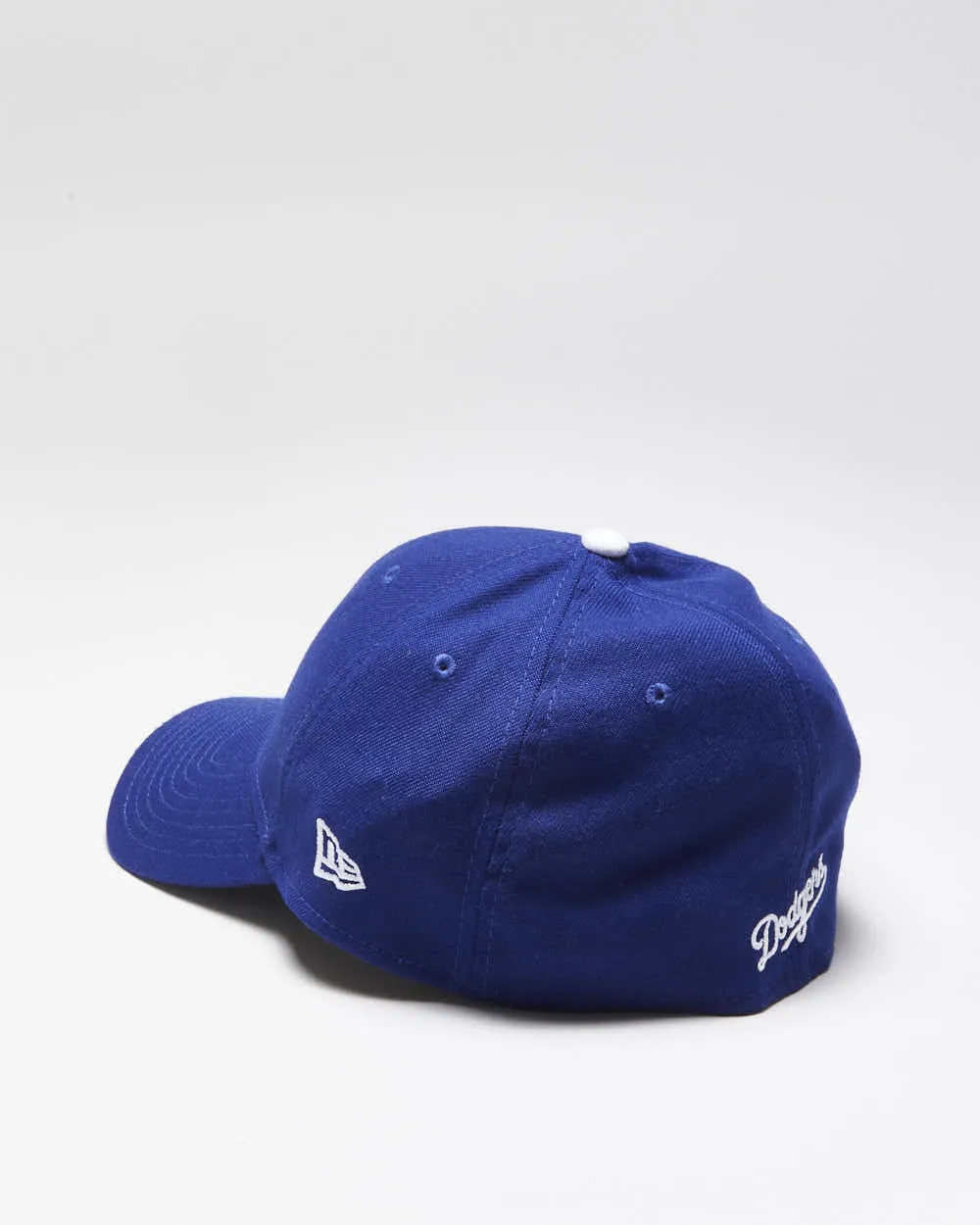 Vintage New Era LA Dodgers Embroidered Fitted Cap - L/XL sold by Rokit product image thumbnail 2