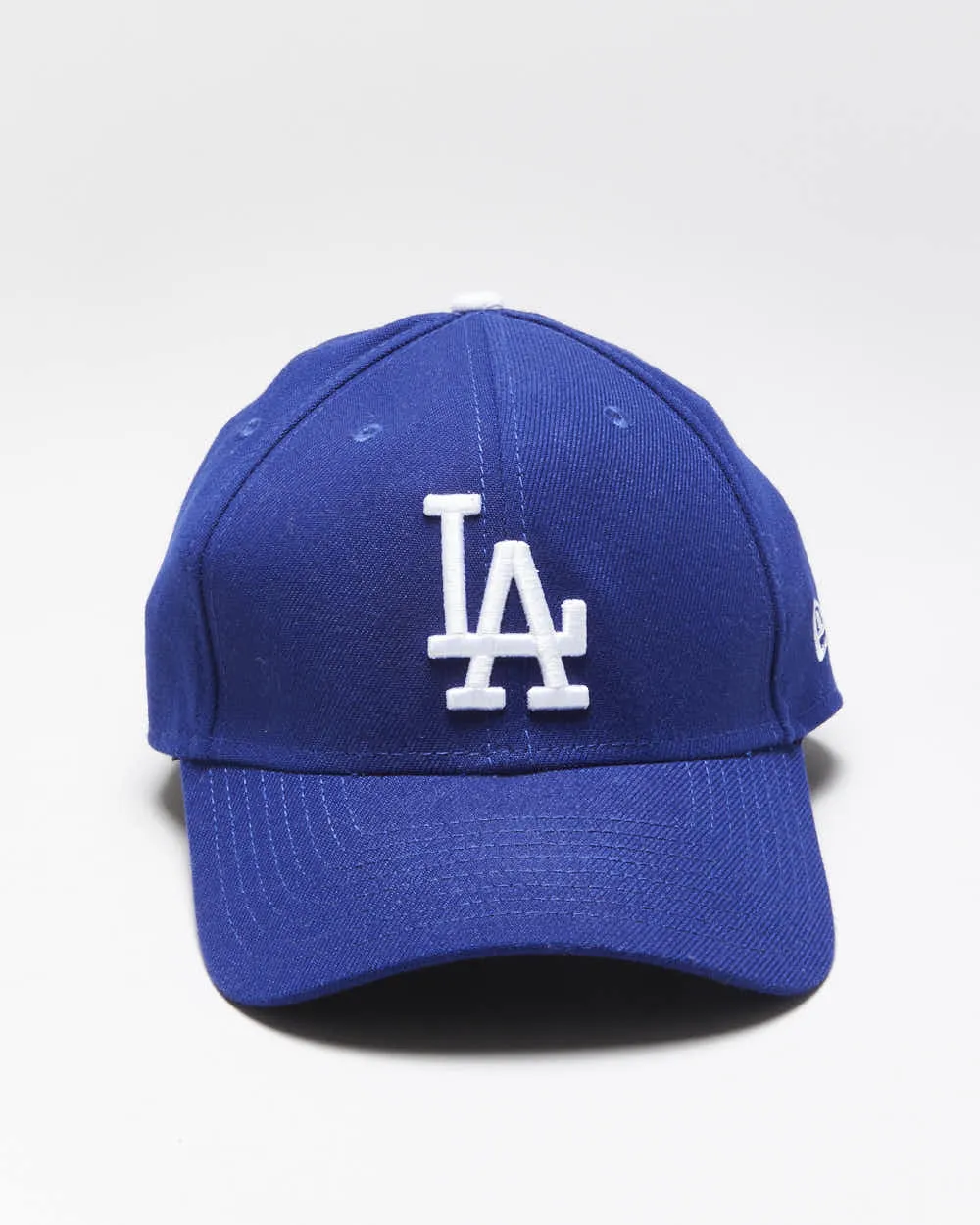 Vintage New Era LA Dodgers Embroidered Fitted Cap - L/XL sold by Rokit product image thumbnail 3