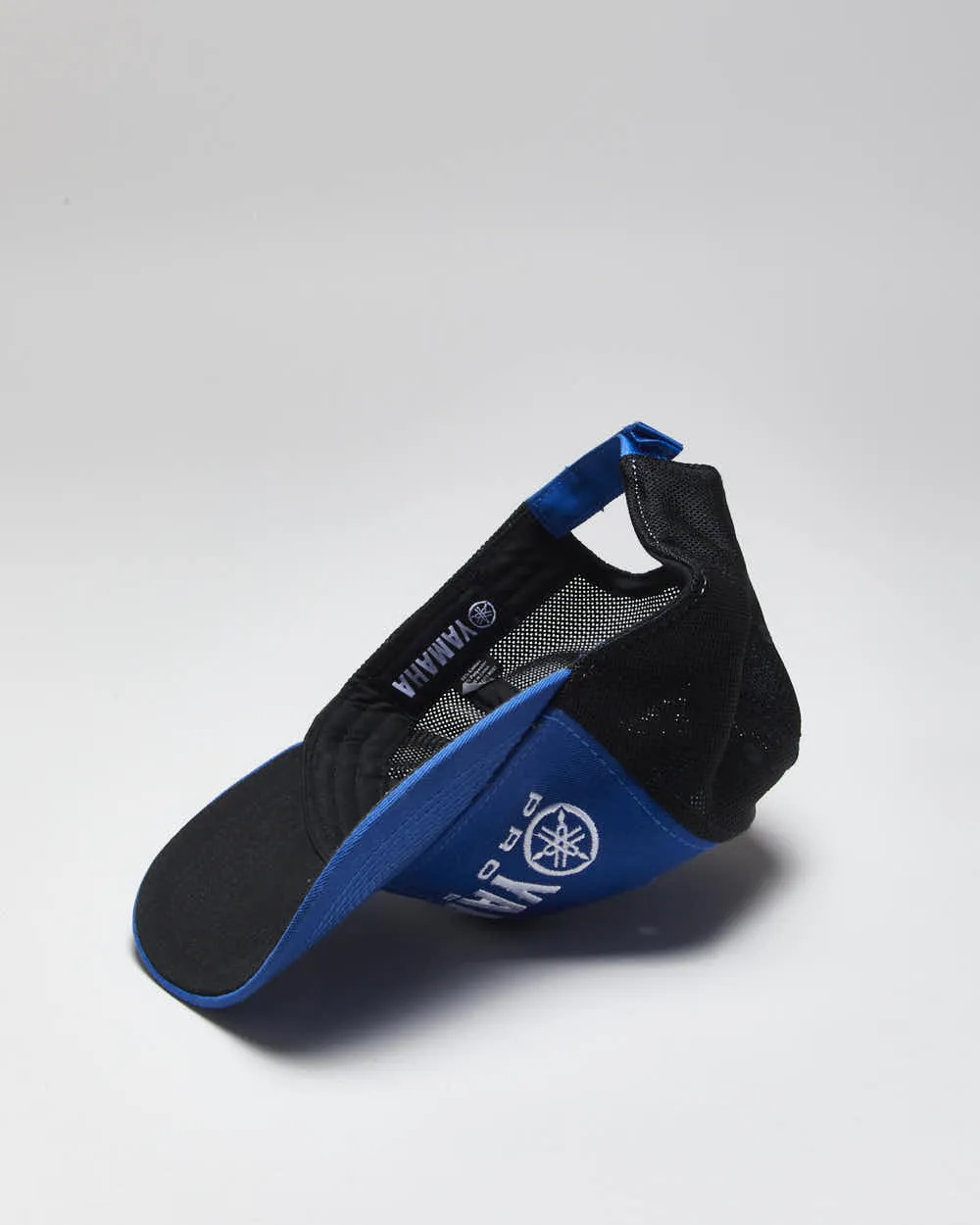 Vintage Y2K Yamaha Embroidered Trucker Cap - OS sold by Rokit product image thumbnail 5