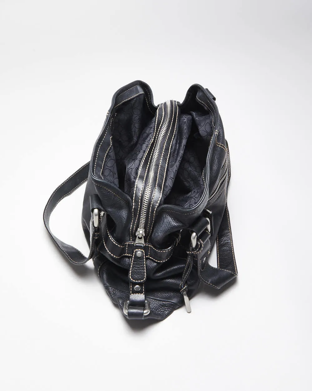 Vintage Fossil Black Leather Handbag sold by Rokit product image thumbnail 5