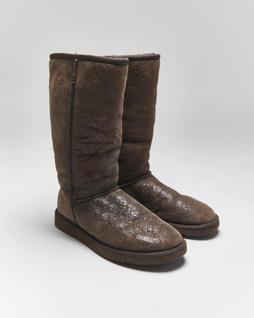 Vintage Y2k 00s UGG Australia Sheepskin Lined Paisley Pattern Boots - UK6 sold by Rokit