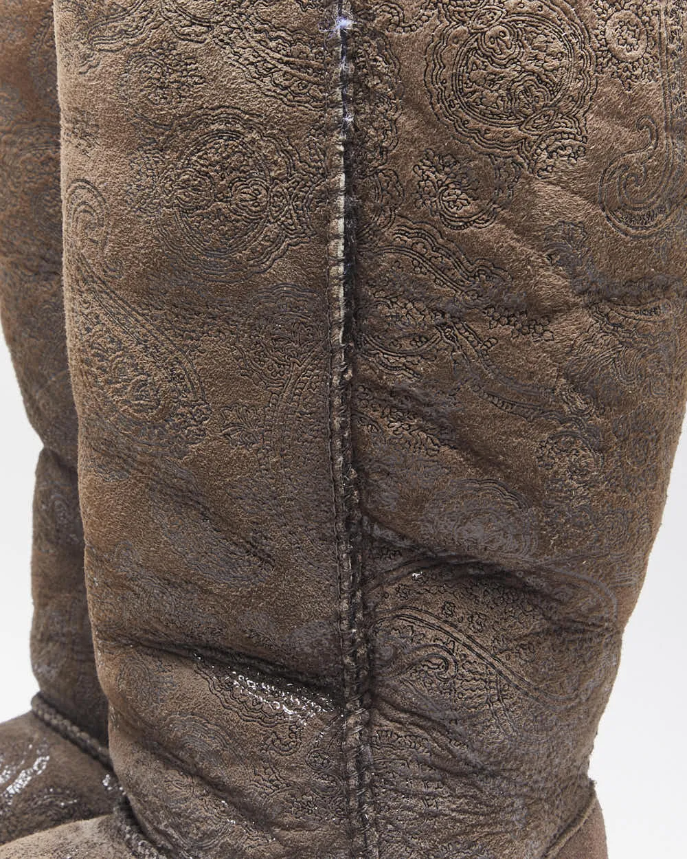 Vintage Y2k 00s UGG Australia Sheepskin Lined Paisley Pattern Boots - UK6 sold by Rokit product image thumbnail 5
