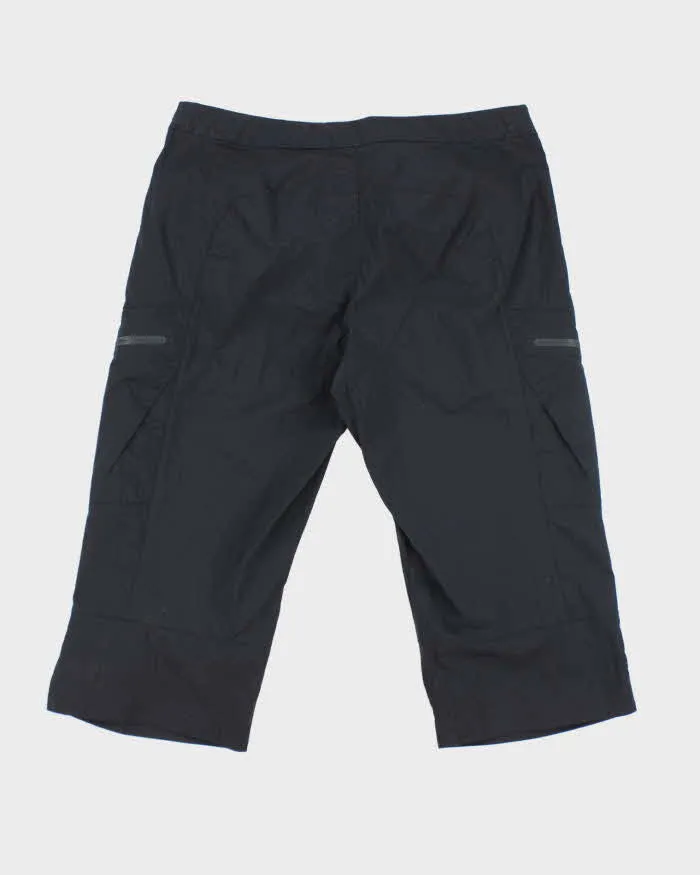 Vintage Arc'teryx Waterproof Capri Trousers - W32 sold by Rokit product image thumbnail 2