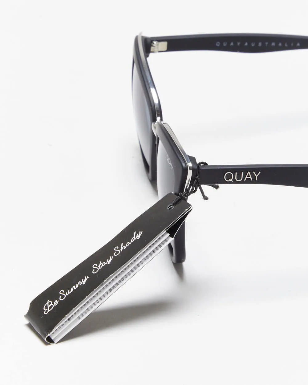 Deadstock Quay Australia Sunglasses sold by Rokit product image thumbnail 4