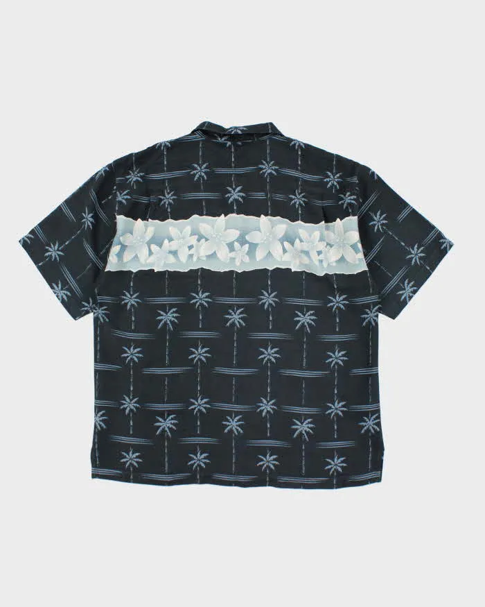 Vintage Tommy Bahama Graphic Print Hawaiian Shirt - L sold by Rokit product image thumbnail 2