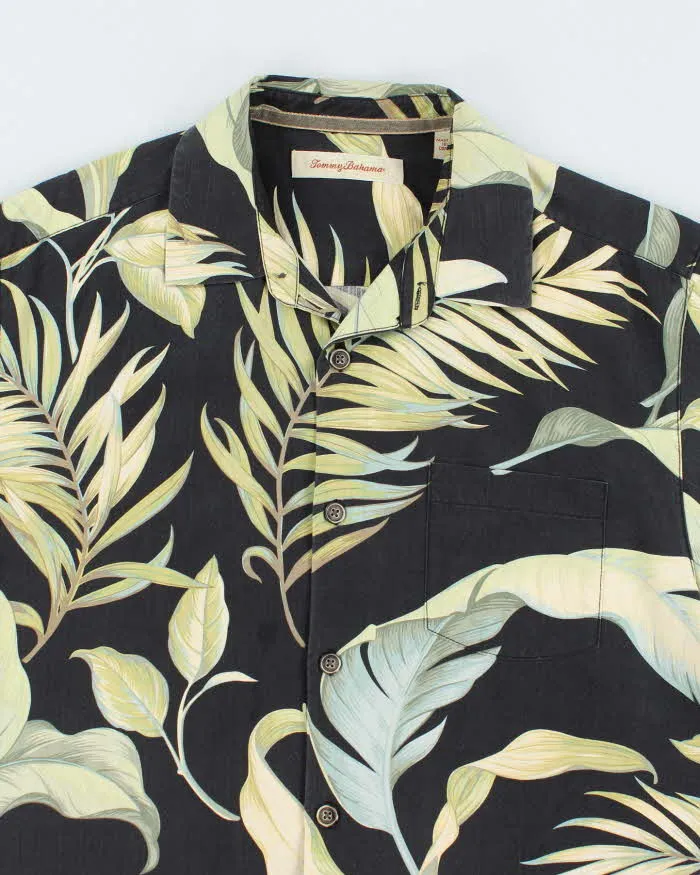 Vintage Tommy Bahama Oversized All Over Print Silk Hawaiian Shirt - S sold by Rokit product image thumbnail 3