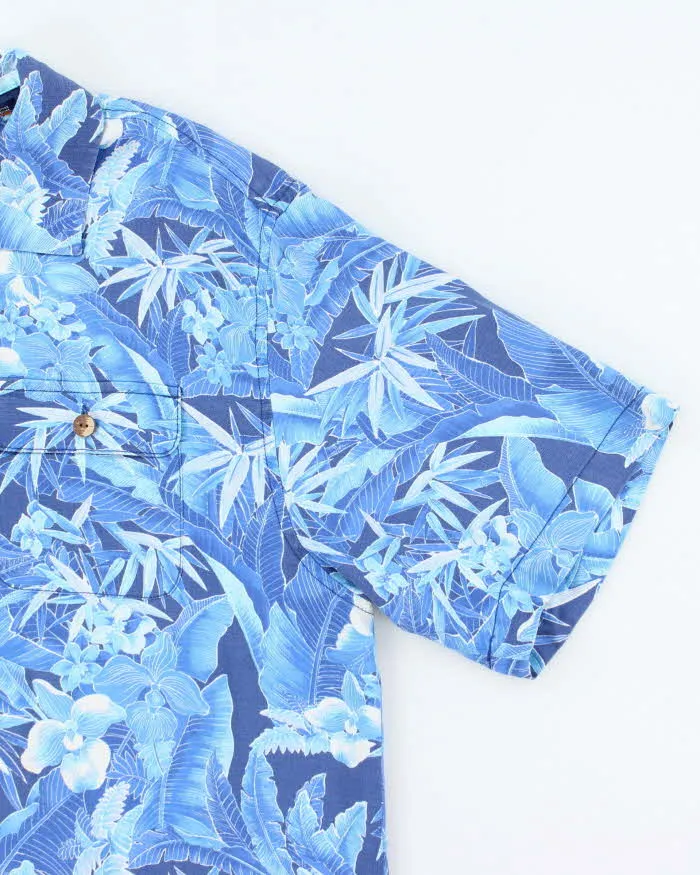 Vintage Tommy Bahama Blue Floral Print Hawaiian Shirt - L sold by Rokit product image thumbnail 4