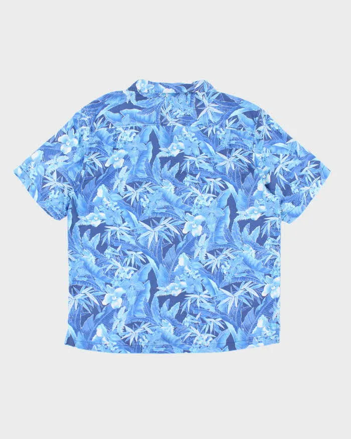 Vintage Tommy Bahama Blue Floral Print Hawaiian Shirt - L sold by Rokit product image thumbnail 2