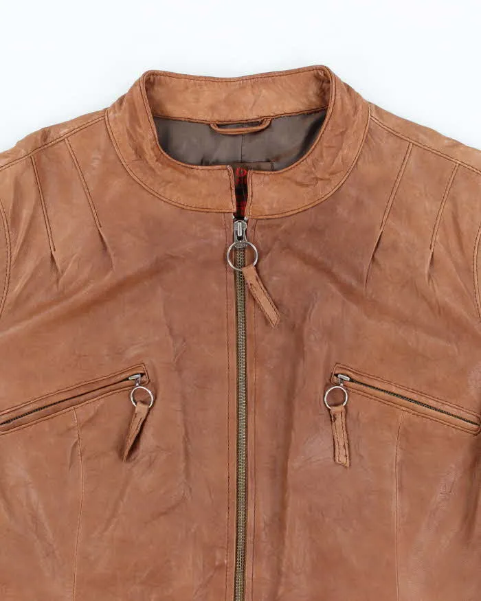 Vintage Y2k 00s Danier Lightweight Leather Jacket - XL sold by Rokit product image thumbnail 3