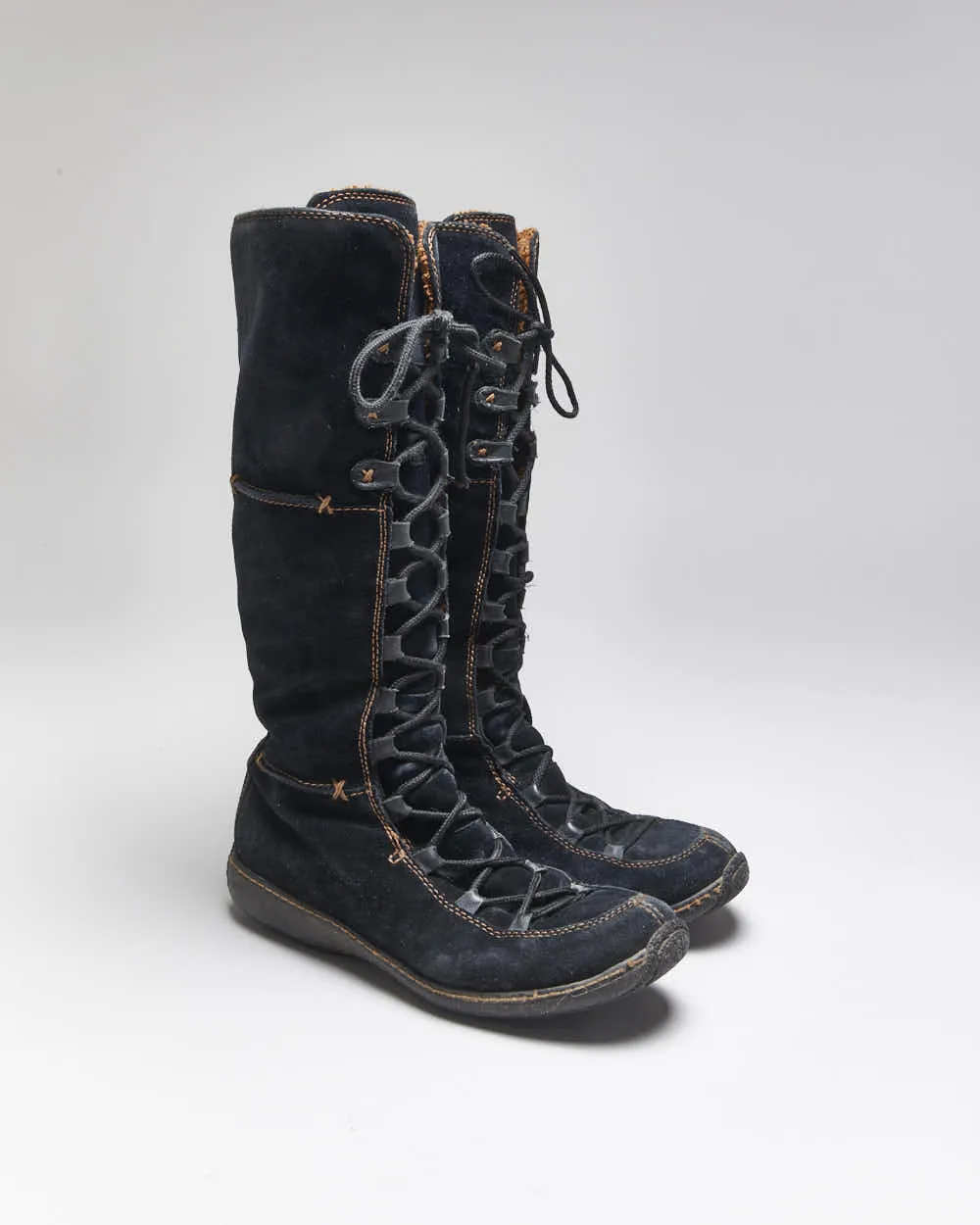 Vintage Y2k 00s Timberland Suede Lace-Up Boots - UK8 sold by Rokit