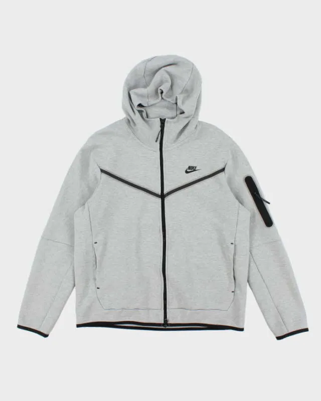 Nike Lightweight Double Zip Up Hoodie - L sold by Rokit