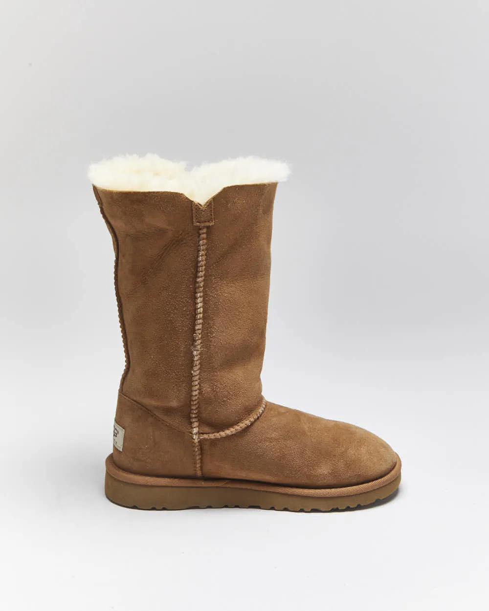 Vintage Y2k 00s UGG Australia Sheepskin Lined Boots - UK3 sold by Rokit product image thumbnail 2