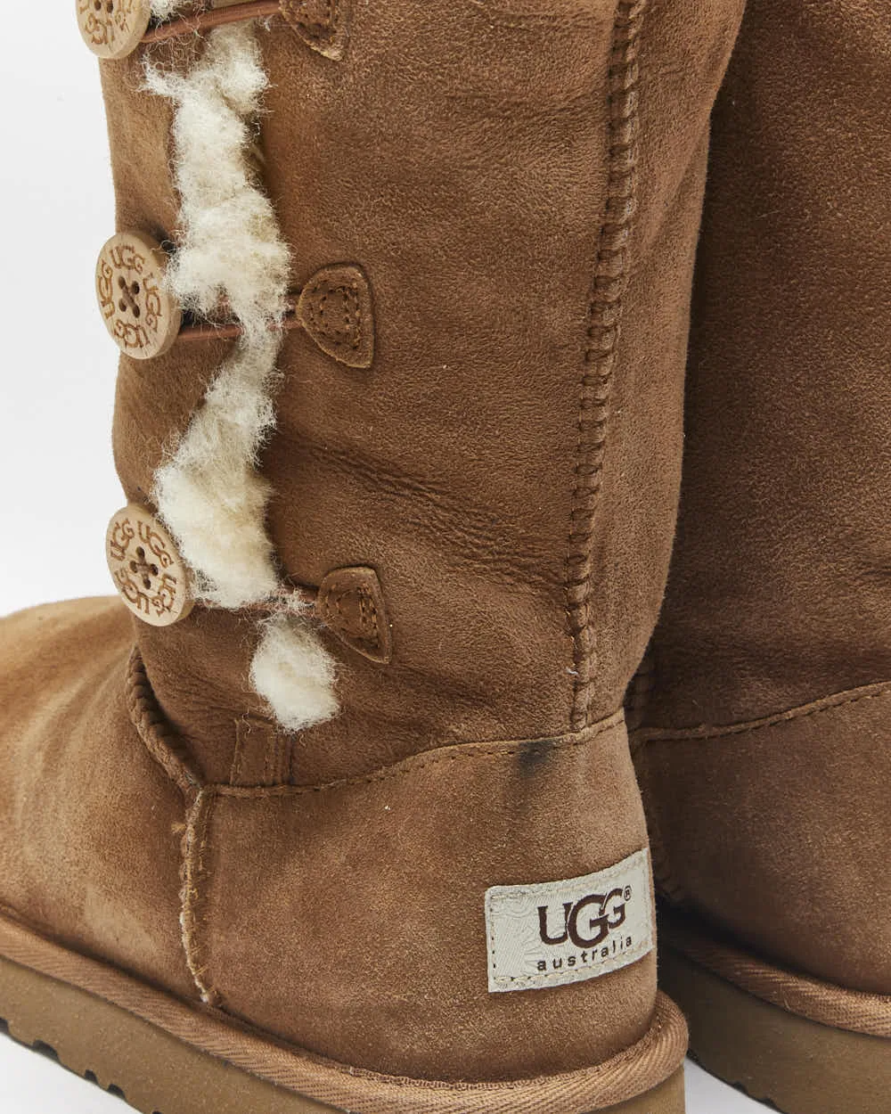 Vintage Y2k 00s UGG Australia Sheepskin Lined Boots - UK3 sold by Rokit product image thumbnail 5