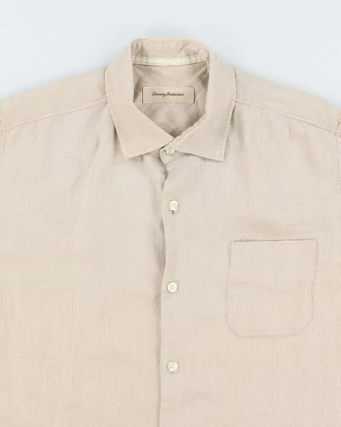 Vintage Tommy Bahama Textured Oversized Hawaiian Shirt - L sold by Rokit product image thumbnail 3