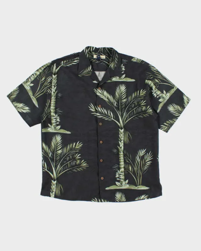Vintage Tommy Bahama Oversized Embossed Floral Silk Hawaiian Shirt - L sold by Rokit