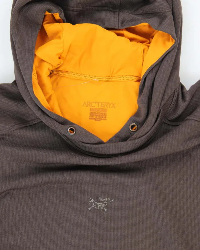 Vintage 2000's Arc'teryx Lightweight Oversized Hoodie - XL sold by Rokit product image thumbnail 5