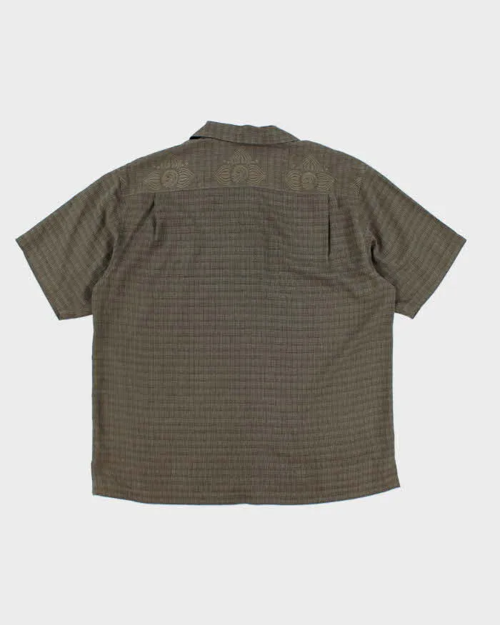 Vintage Tommy Bahama Patterned Silk Hawaiian Shirt - XL sold by Rokit product image thumbnail 2