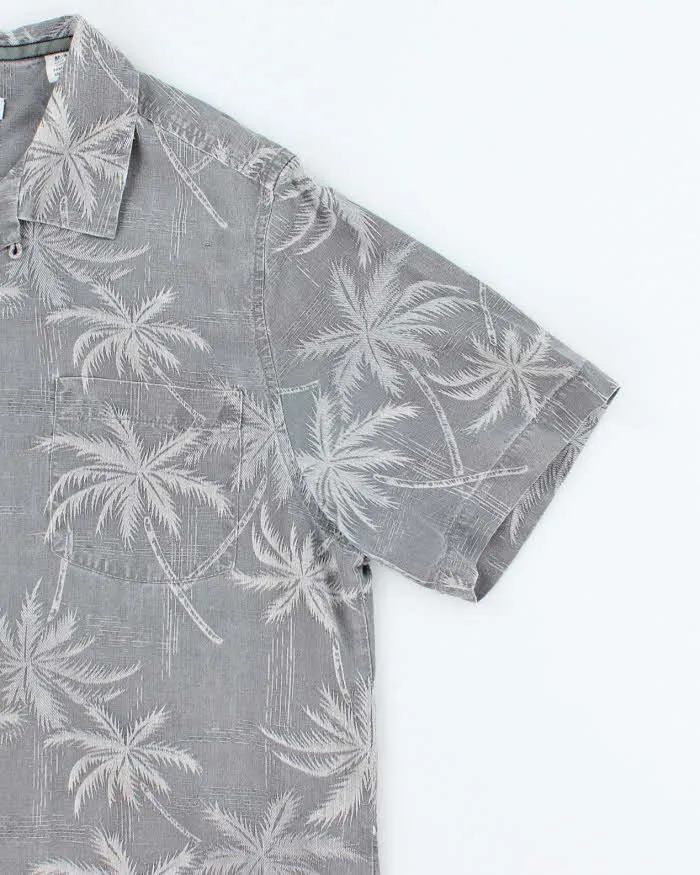 Vintage Tommy Bahama Hawaiian Silk Shirt - M sold by Rokit product image thumbnail 4