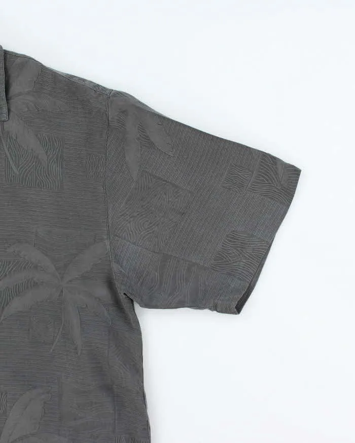 Vintage Tommy Bahama Hawaiian Silk Shirt - L sold by Rokit product image thumbnail 4