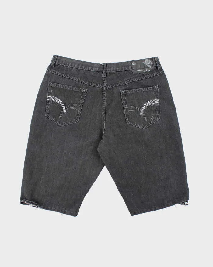 Vintage 2000's Rocawear Dark Grey Wash Baggy Denim Shorts - W40 L15 sold by Rokit product image thumbnail 2