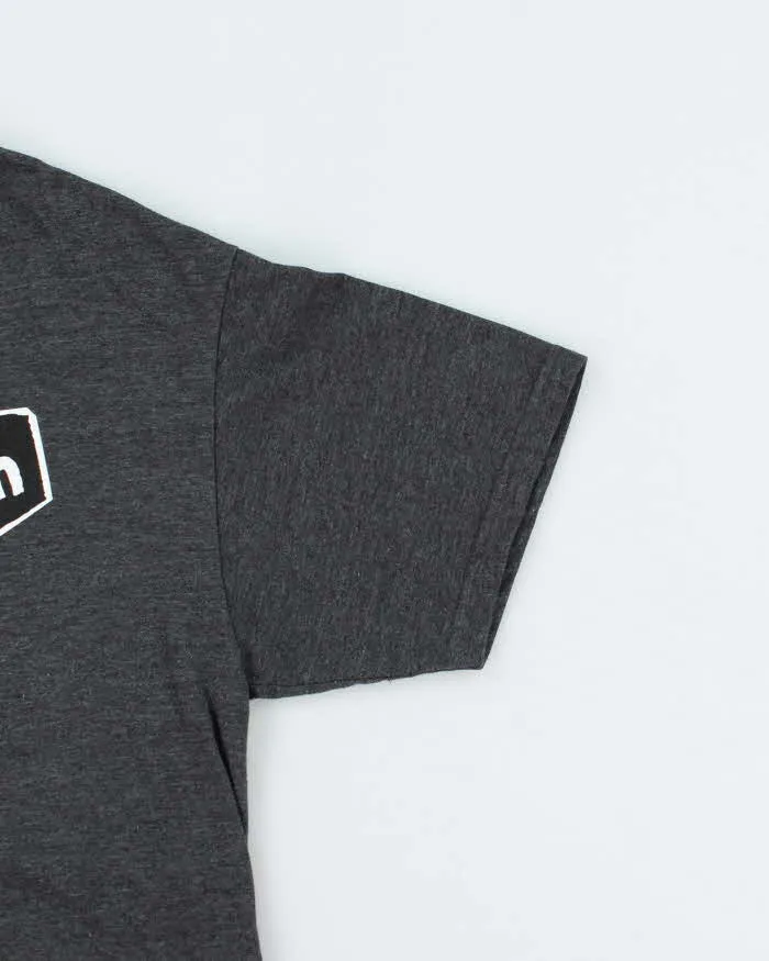 Vintage 2000's Volcom Spell Out Graphic T-Shirt - M sold by Rokit product image thumbnail 4