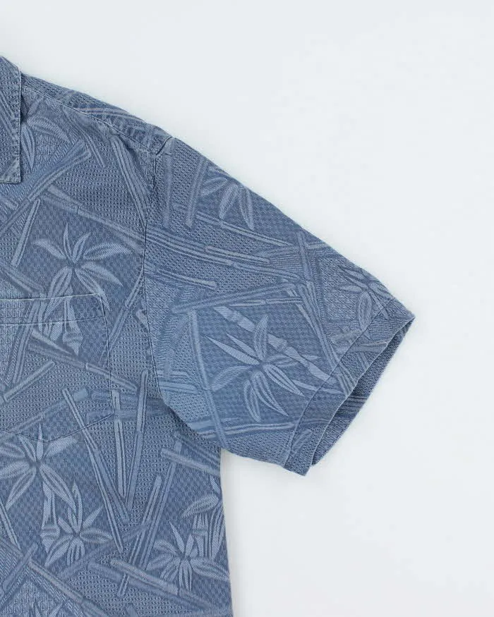 Vintage Jamaica Jaxx Blue Embossed Floral Hawaiian Shirt - L sold by Rokit product image thumbnail 4