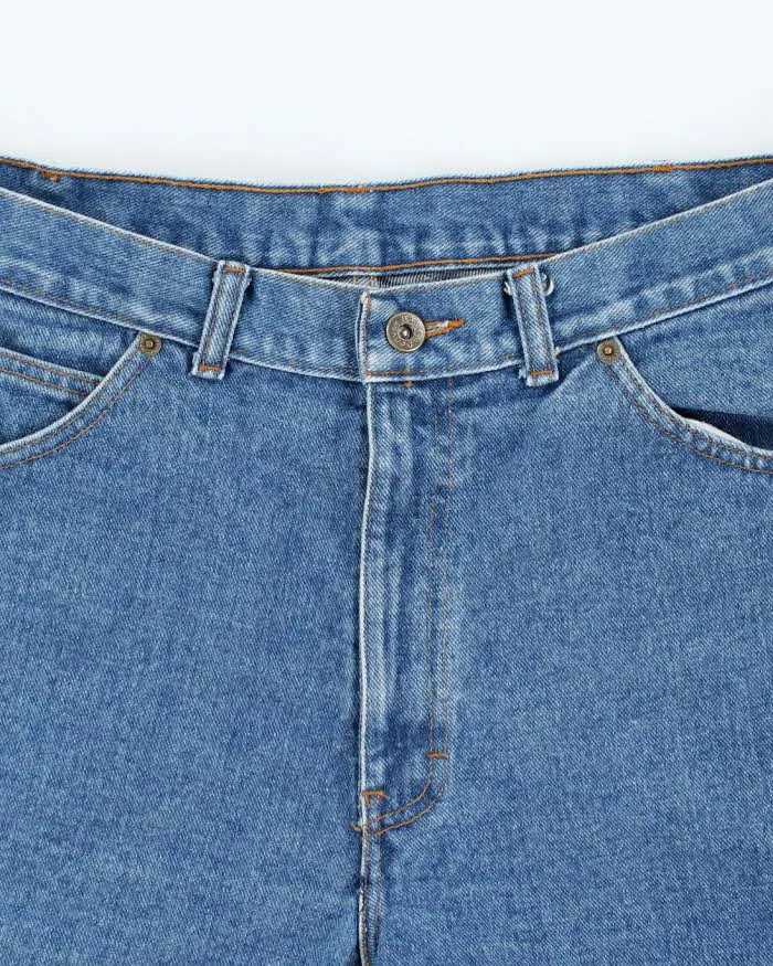 Vintage 2000's Denver Hayes Medium Wash Denim Shorts - W34 L8 sold by Rokit product image thumbnail 4