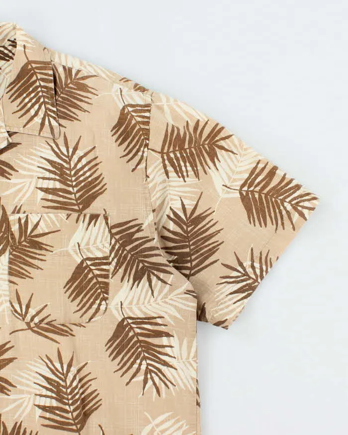 Vintage Eddie Bauer Floral Print Hawaiian Shirt - M sold by Rokit product image thumbnail 4