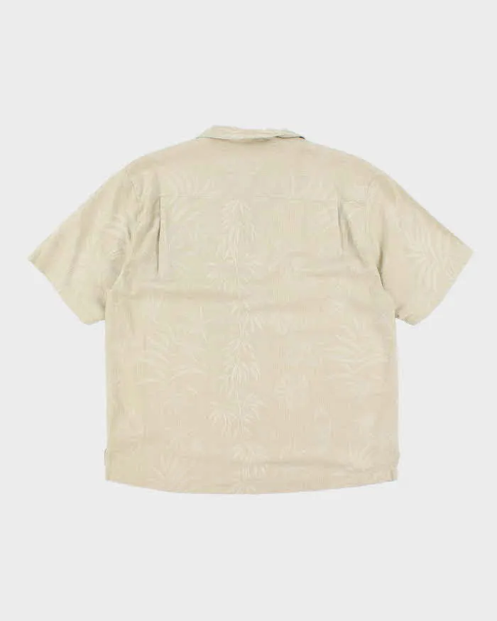 Vintage 2000's Jamaica Jaxx Embossed Floral Hawaiian Shirt - XL sold by Rokit product image thumbnail 2