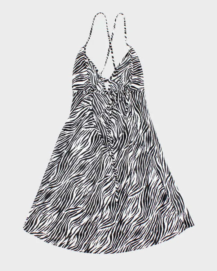 Vintage Y2k 00s La Vie En Rose Backless Slip Dress - S sold by Rokit product image thumbnail 2