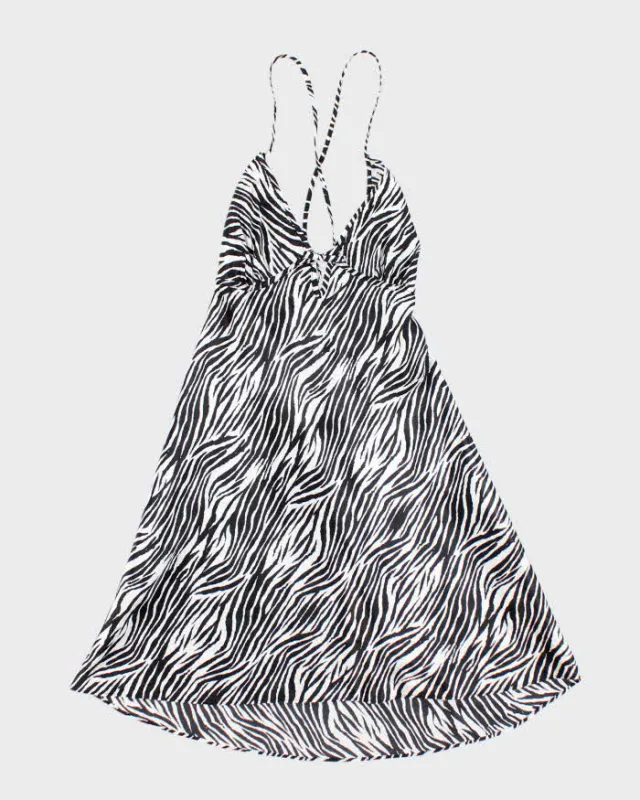 Vintage Y2k 00s La Vie En Rose Backless Slip Dress - S sold by Rokit