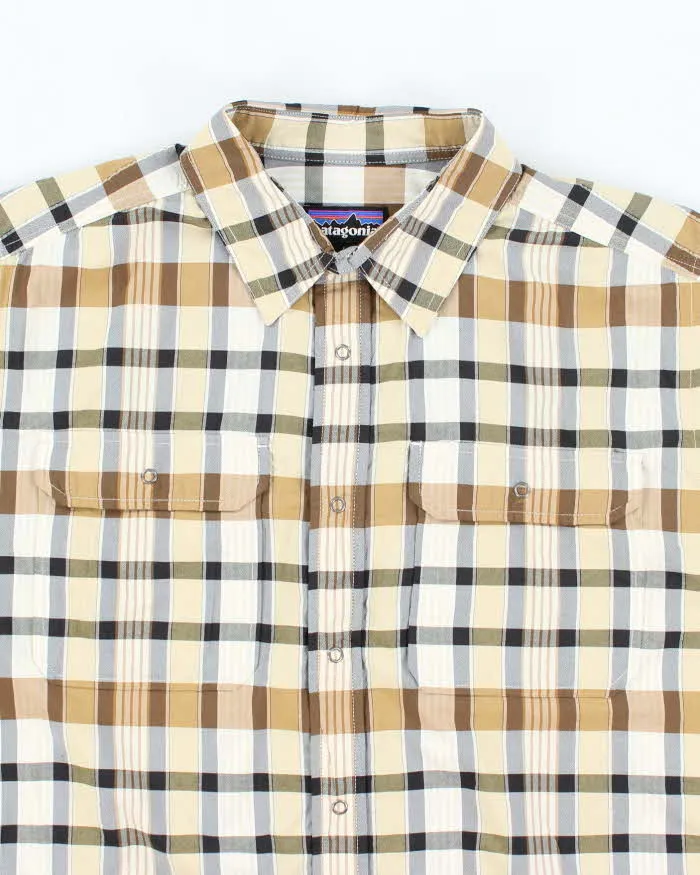 Vintage 00s Patagonia Checked Short Sleeve Shirt - L sold by Rokit product image thumbnail 3