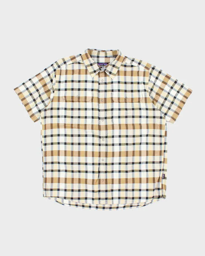 Vintage 00s Patagonia Checked Short Sleeve Shirt - L sold by Rokit