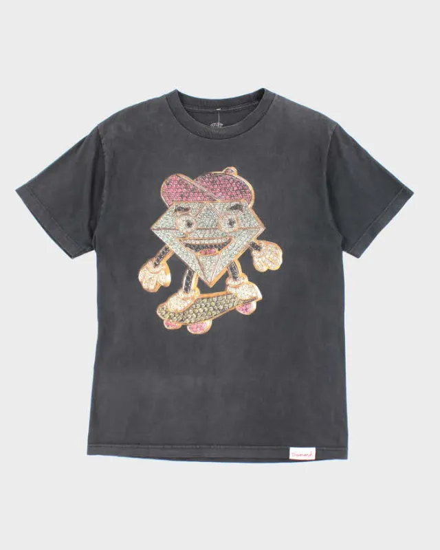Vintage Y2k 00s Diamond Graphic T-shirt - M sold by Rokit