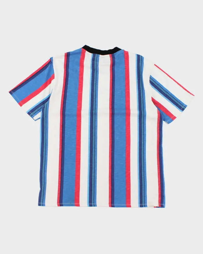 Vintage Y2k 00s Guess Oversized T-shirt - M sold by Rokit product image thumbnail 2