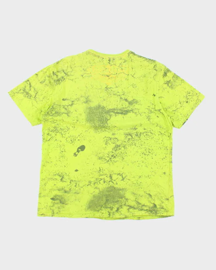 Vintage Y2k 00s Pepe Jeans Single Stitch T-shirt - L sold by Rokit product image thumbnail 2