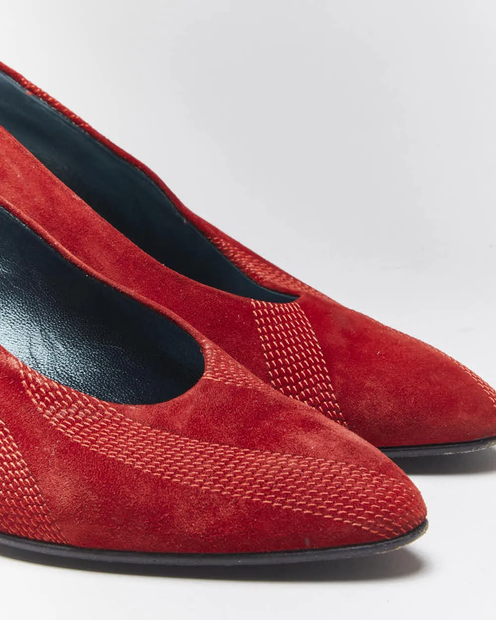 Vintage Bally Suede Heels - UK5.5 sold by Rokit product image thumbnail 5