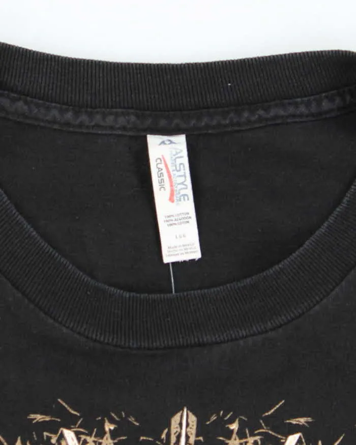 Vintage Knives Out Graphic T-shirt - L sold by Rokit product image thumbnail 5