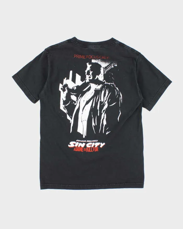 Vintage 2000's Frank Miller's Sin City T-shirt - S sold by Rokit product image thumbnail 2