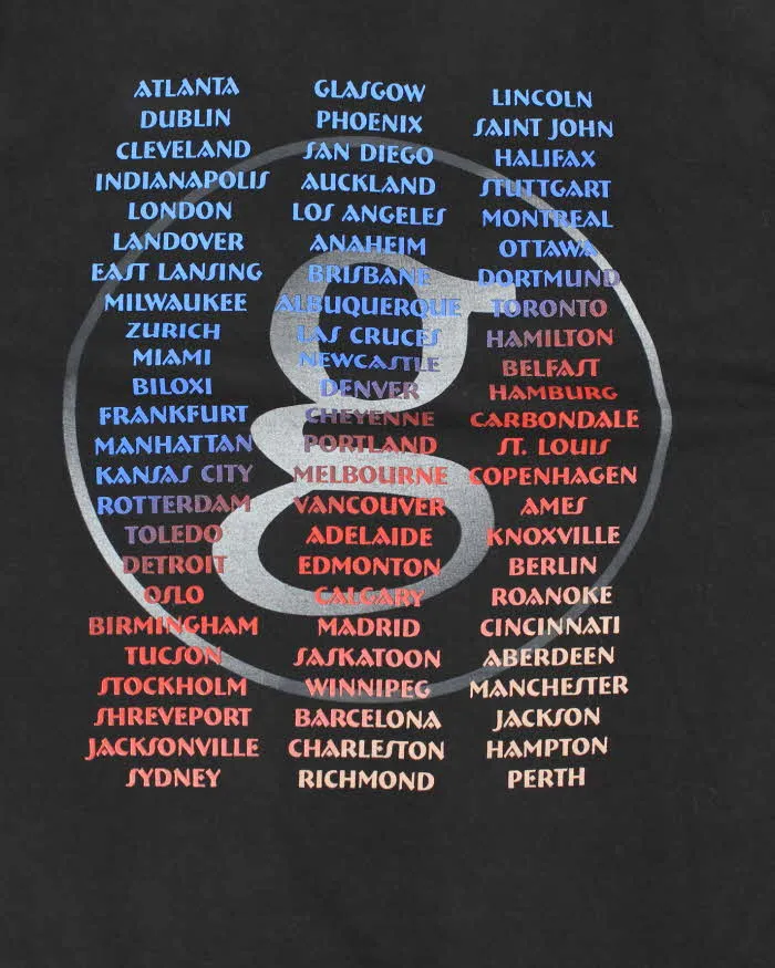 Vintage 90s Garth Brooks Single Stitch Tour T-shirt - L sold by Rokit product image thumbnail 4