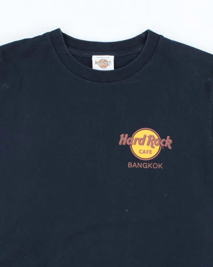 Vintage Hard Rock Cafe Bangkok T-shirt - L sold by Rokit product image thumbnail 3