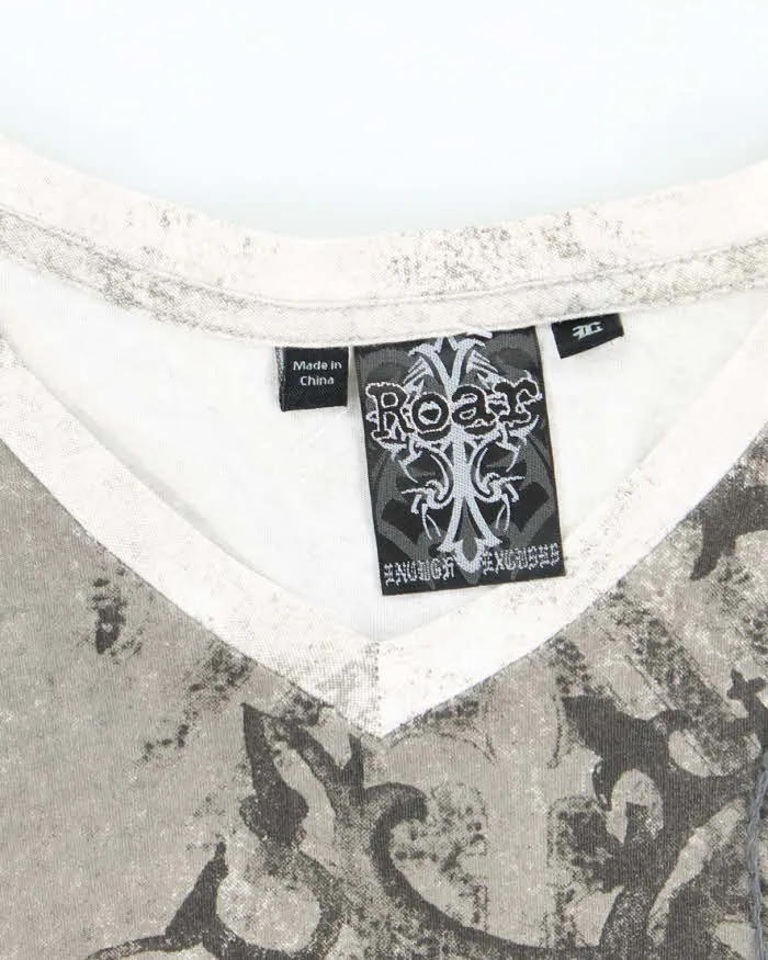 Vintage Y2k 00s Roar All Over Print T-shirt - L sold by Rokit product image thumbnail 5