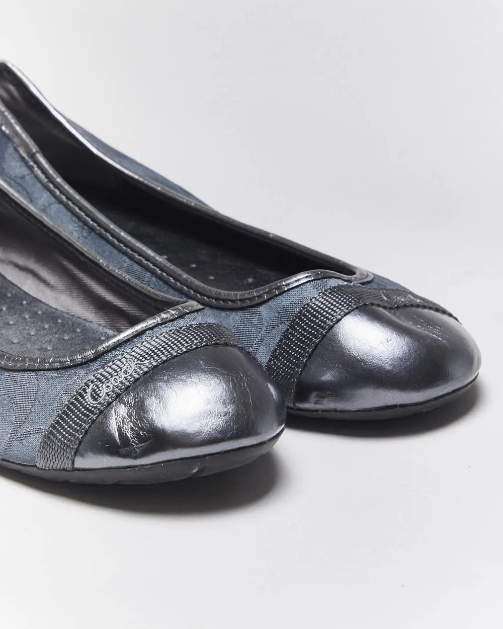Vintage Y2k 00s Coach Monogram Ballet Flats - UK4.5 sold by Rokit product image thumbnail 5