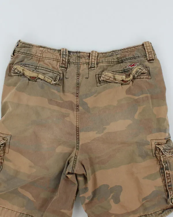 Y2K 00s Hollister Distressed Camouflage Cargo Shorts - W38 sold by Rokit product image thumbnail 4