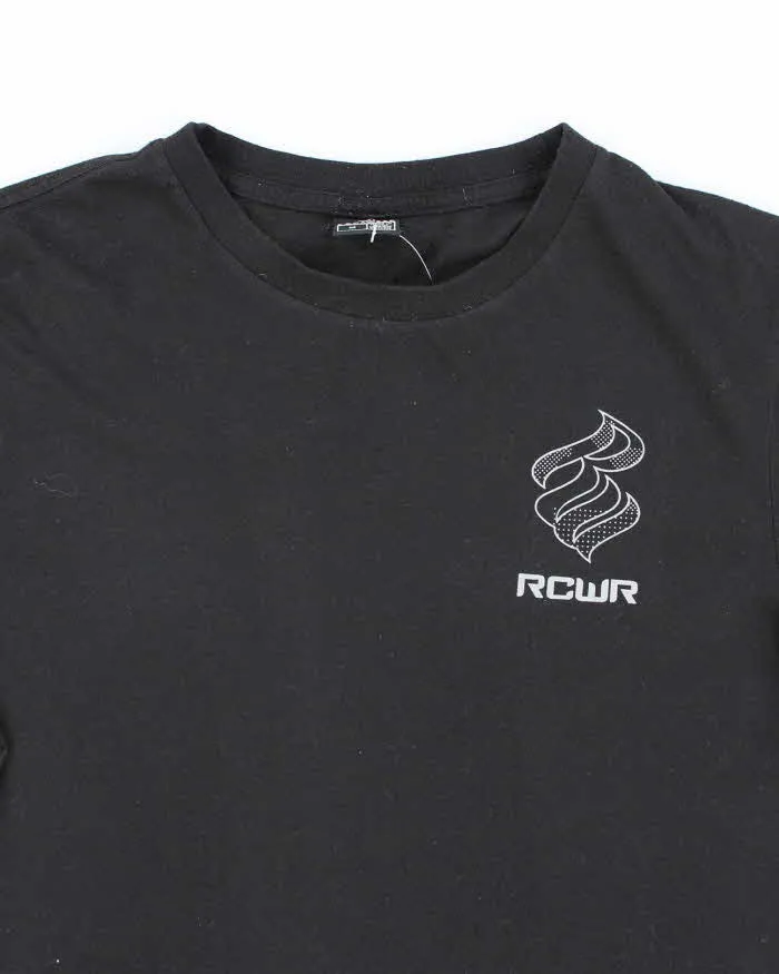 Vintage 2000s Roca Wear T-shirt - M sold by Rokit product image thumbnail 3