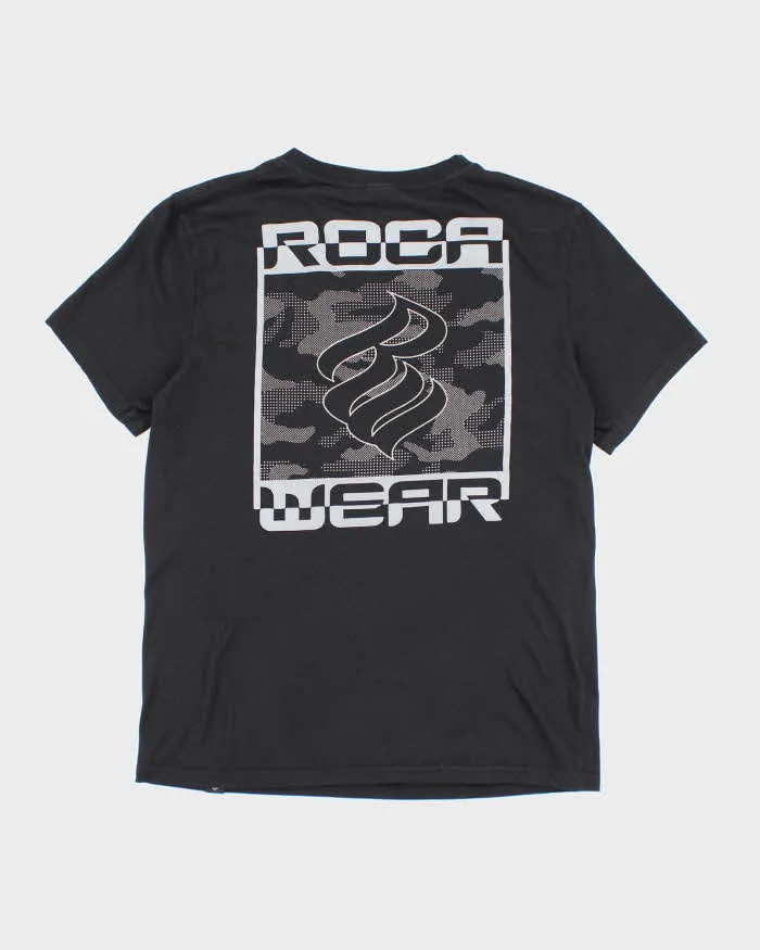 Vintage 2000s Roca Wear T-shirt - M sold by Rokit product image thumbnail 2
