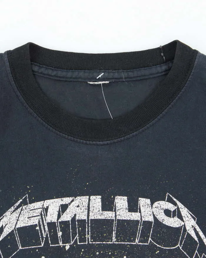 Vintage Metallica Distressed T-shirt - M sold by Rokit product image thumbnail 5