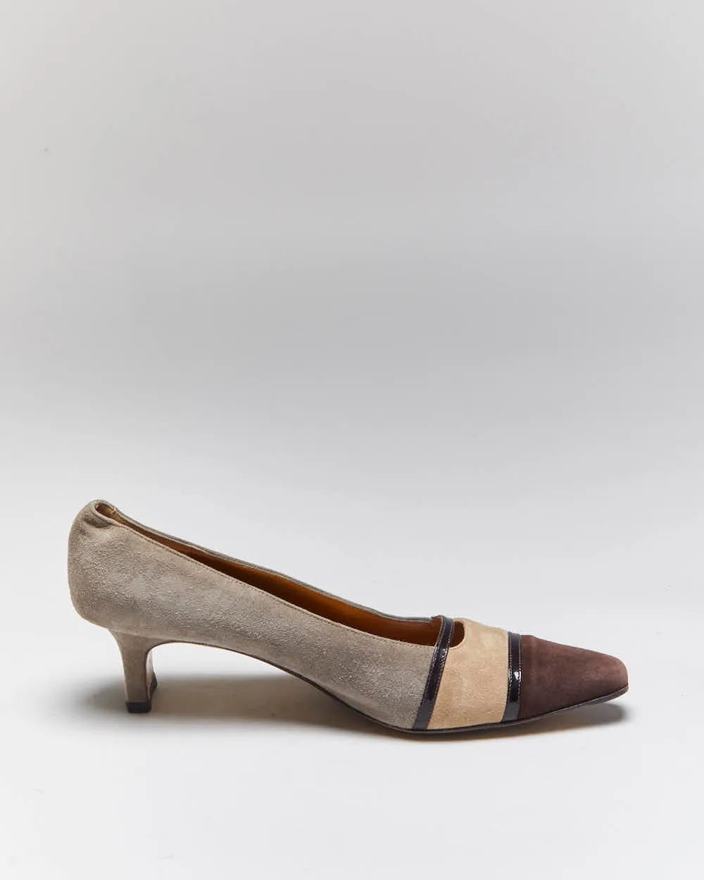 Vintage Salvatore Ferragamo Suede Kitten Heels - UK6.5 sold by Rokit product image thumbnail 2