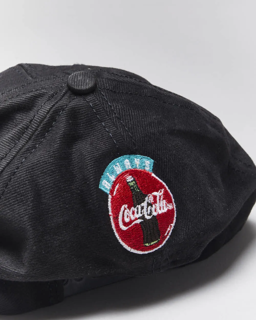 Vintage 90's Coca Cola Embroidered Polar Bear Snapback - OS sold by Rokit product image thumbnail 4