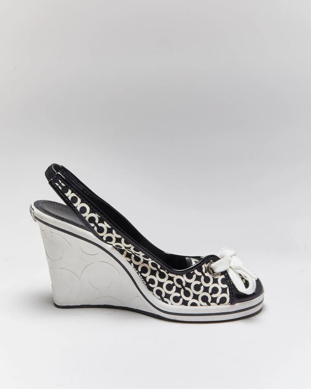 Vintage Y2k 00s Coach Monogram Heels - UK5 sold by Rokit product image thumbnail 2